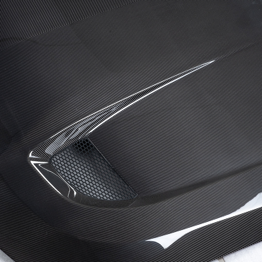 SOOQOO BMW M2 G87 Vented Hood In Prepreg Carbon Fiber