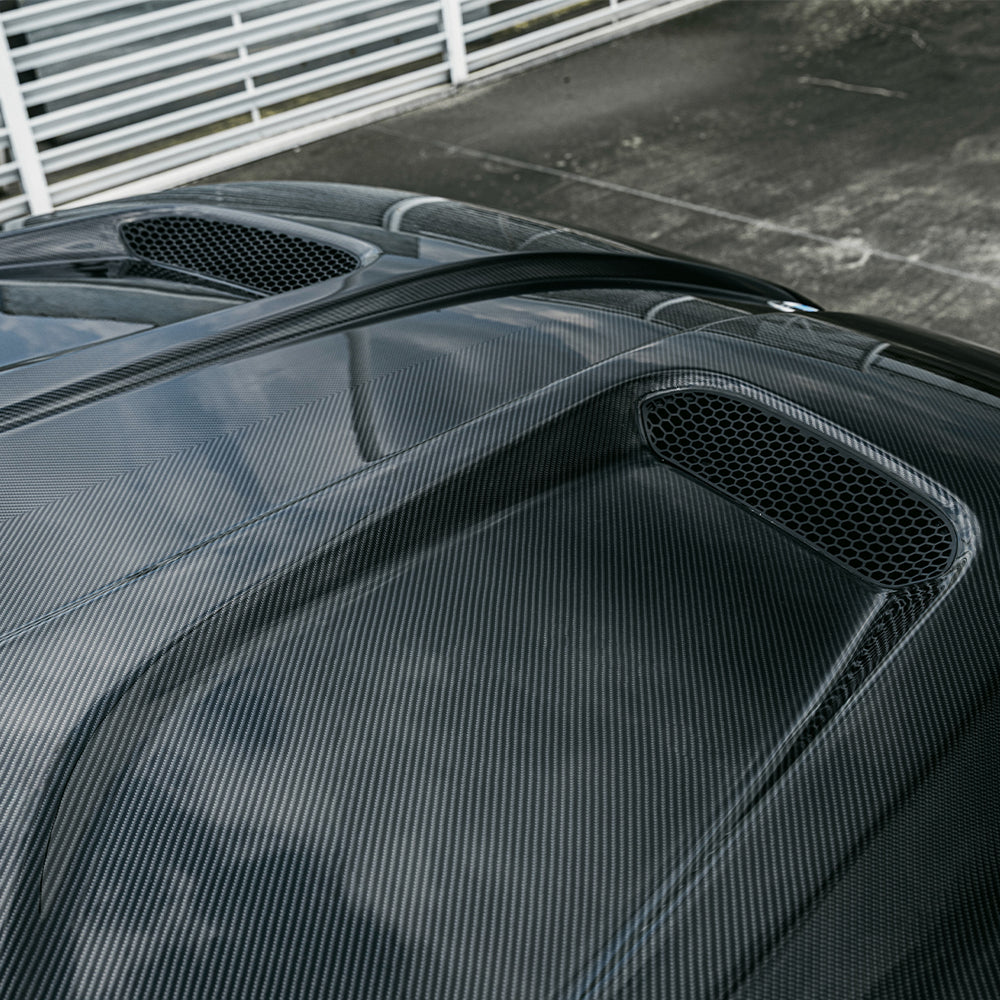 M5-G90-G99-DRY-CARBON-FIBER-HOOD