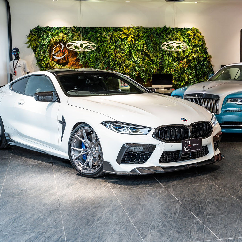 BMW F92 M8 CARBON FIBER FRONT SPLITTER