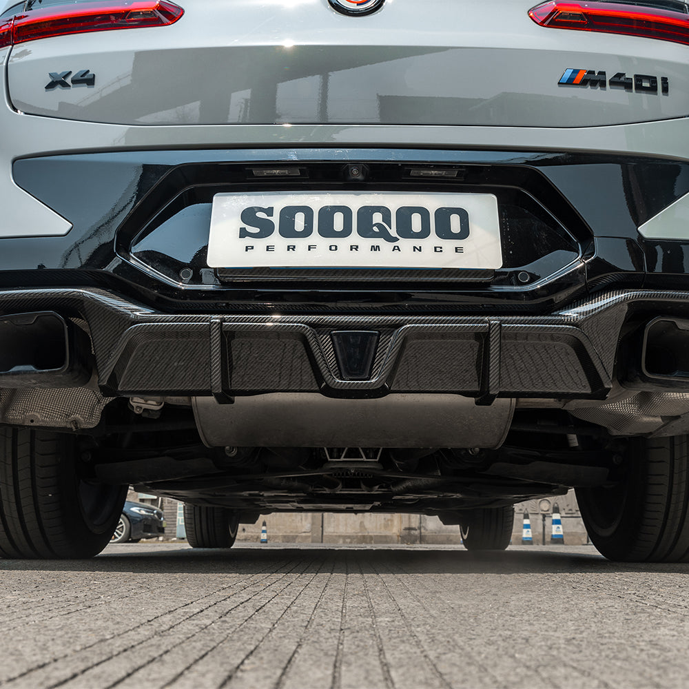 SOOQOO BMW X4 G02 LCI Prepreg Carbon Fiber Rear Diffuser With Brake Light