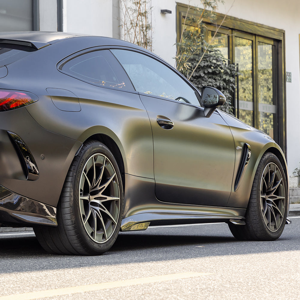 SOOQOO MERCEDES-AMG CLE 53 C236 Side Skirt In Prepreg Carbon Fiber