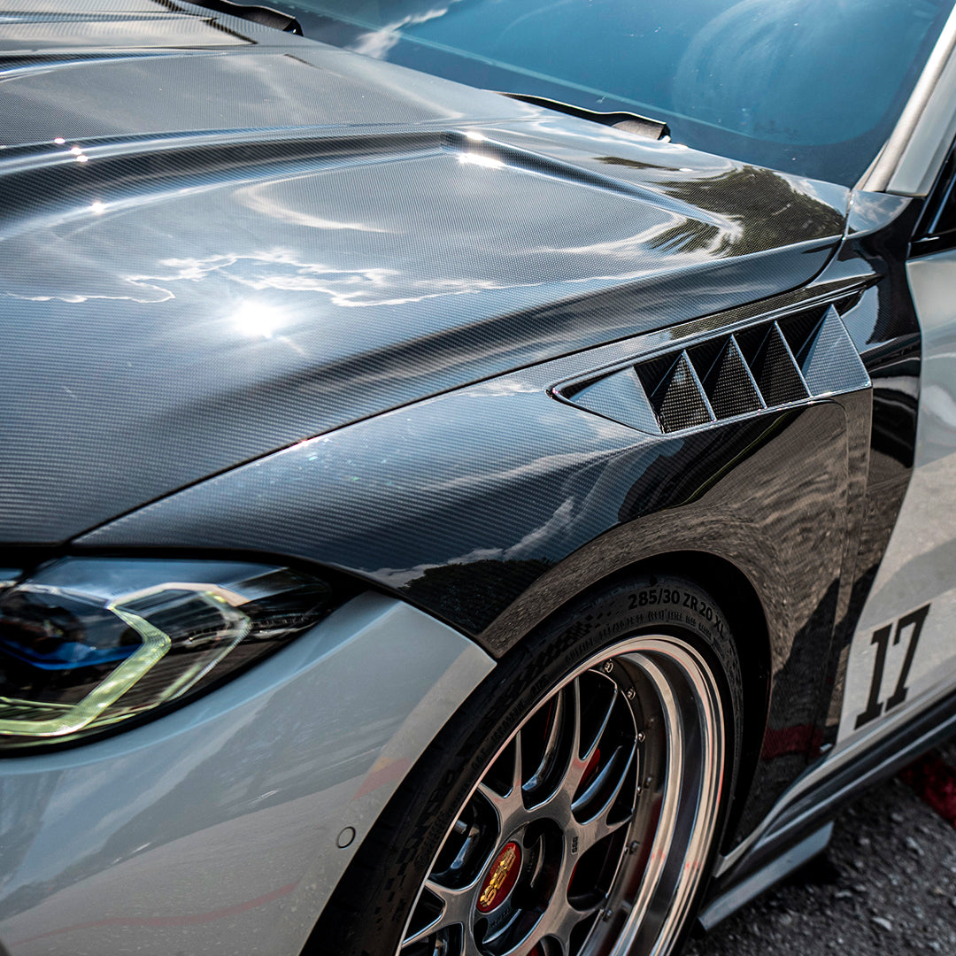 SOOQOO BMW M4 G82 Side Fenders In Prepreg Carbon Fiber