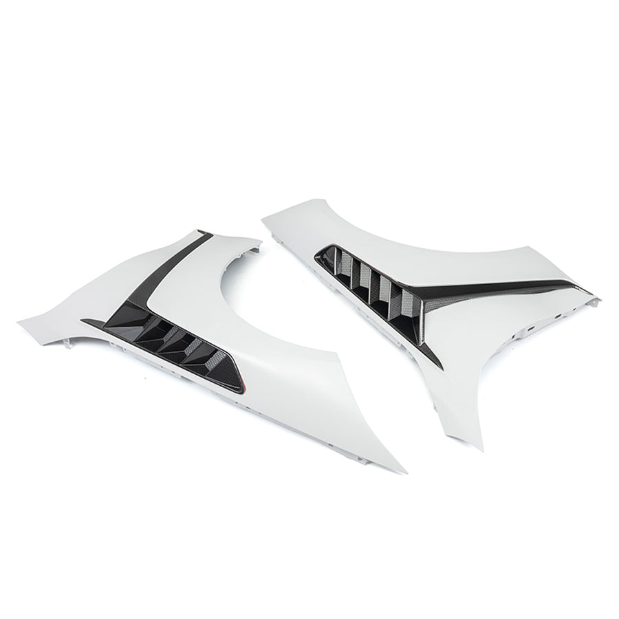 SOOQOO BMW M4 G82 Side Fenders In White Primer Finish
