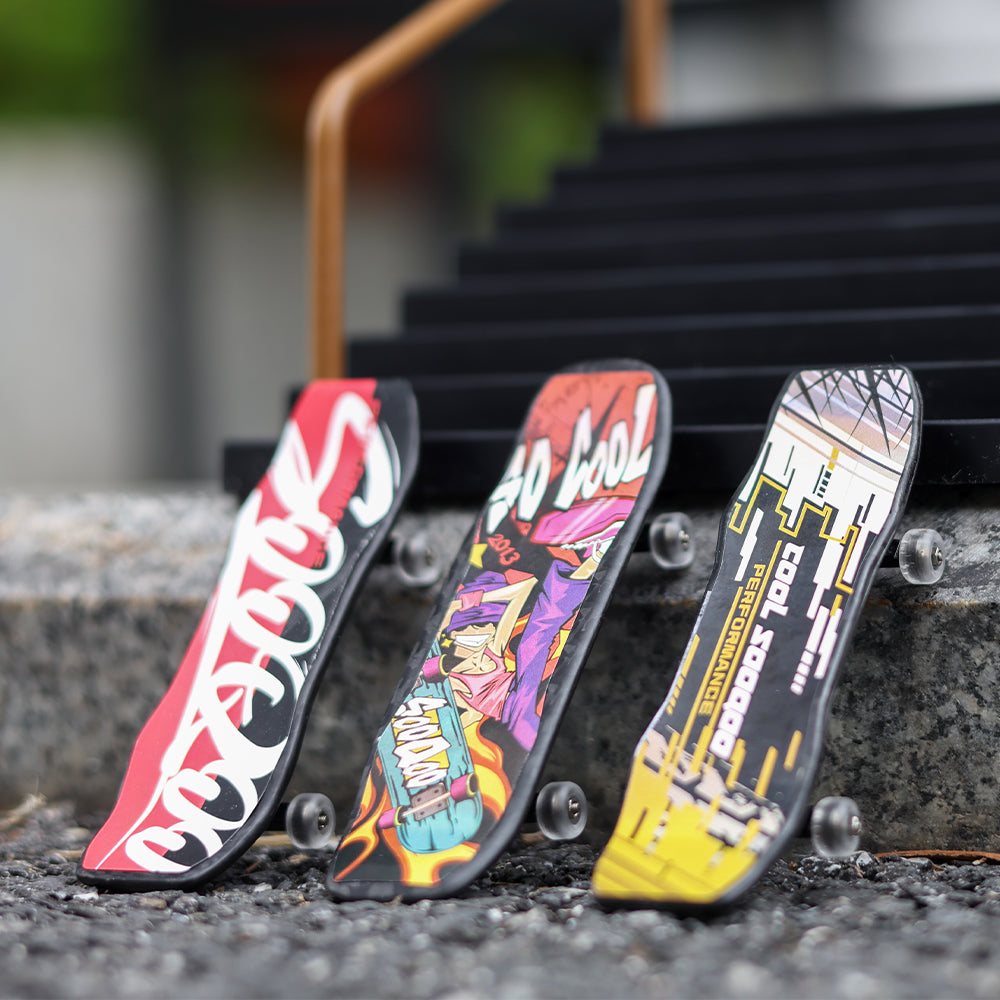 SOOQOO V1 Finger Skateboard In Prepreg Carbon Fiber