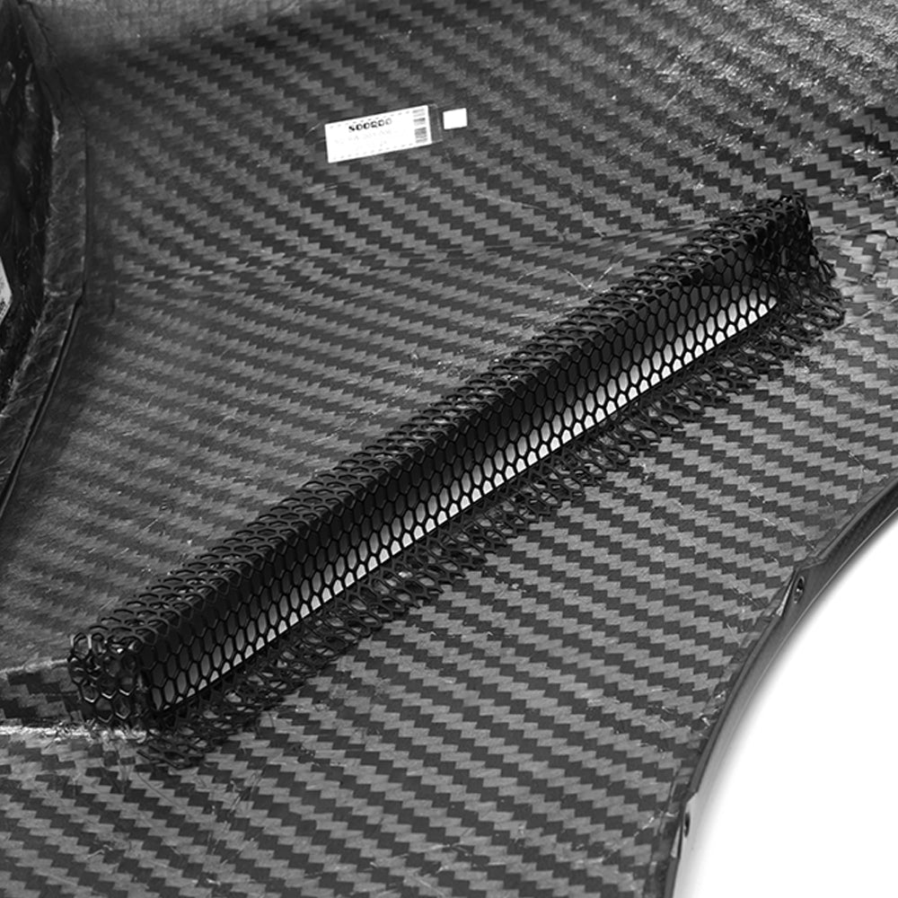SOOQOO BMW M2 G87 Side Fenders In Prepreg Carbon Fiber