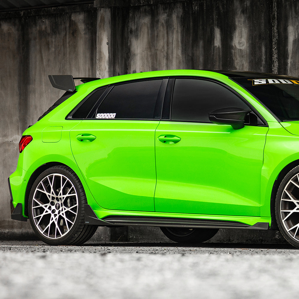 RS3 8Y Facelift Sedan Carbon Fiber Side Skirt