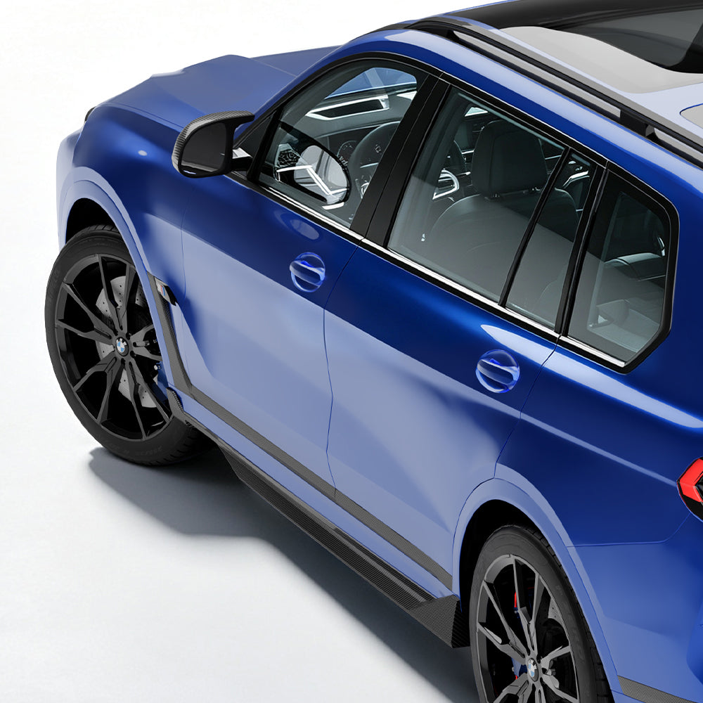 SOOQOO BMW X7 G07 Side Skirt In Gloss Carbon