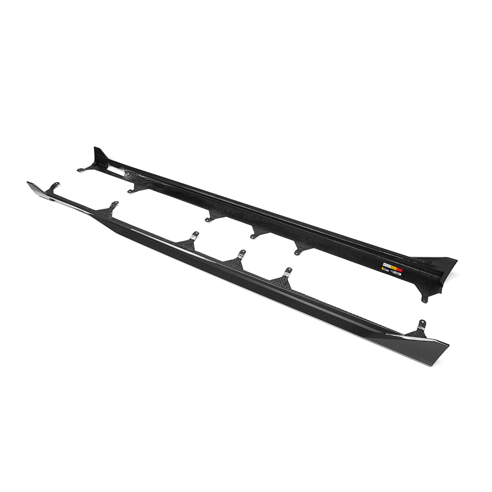 SOOQOO BMW X7 G07 Side Skirt In Gloss Carbon